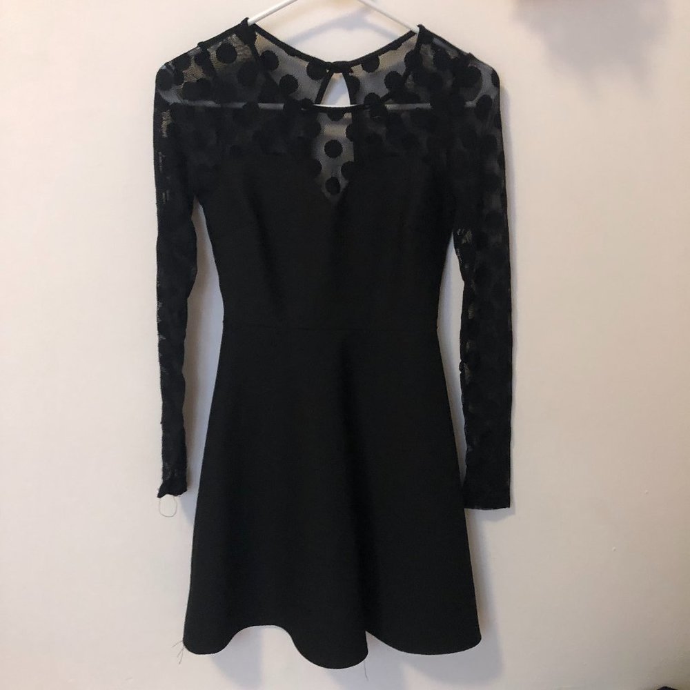 LULUS HOMECOMING LONG SLEEVE DRESS WITH OPEN BACK